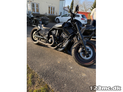 Harley-Davidson VRSCDX Night Rod Special
