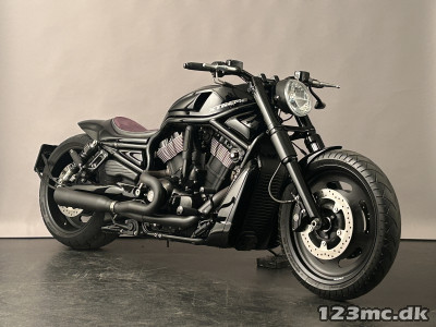 Harley-Davidson VRSCDX Night Rod Special