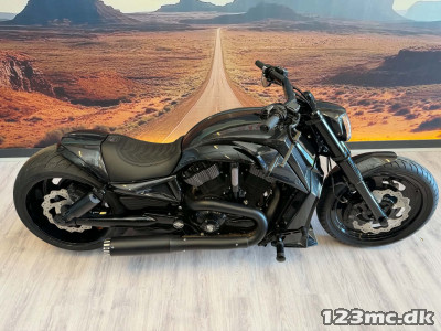 Harley-Davidson VRSCDX Night Rod Special