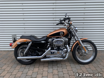 Harley-Davidson XL1200 Custom HMC Motorcykler. Vi bytter gerne.