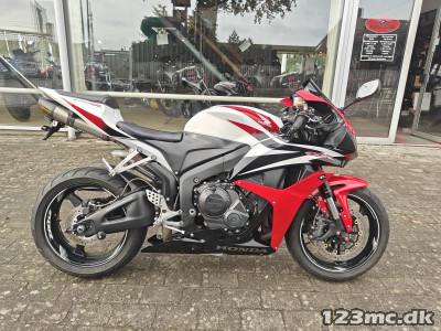 Honda CBR 600 RR A2