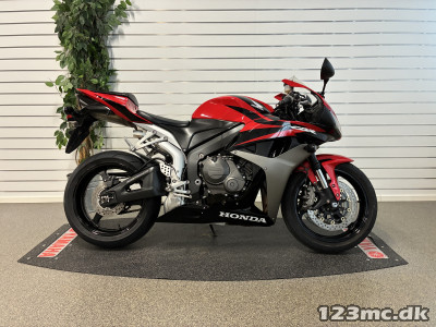 Honda CBR 600 RR