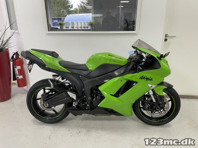 Kawasaki ZX6R Ninja