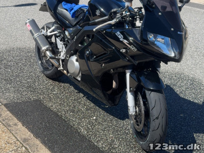 Suzuki SV 1000 S Suzuki SV 1000 S