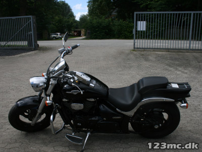 Suzuki VZ 800 Intruder