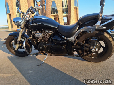 Suzuki VZ 800 Intruder