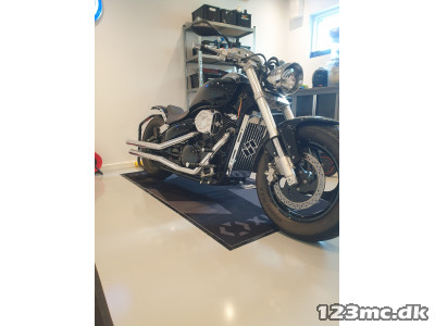 Suzuki VZ 800 Intruder