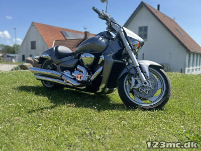 Suzuki VZR 1800 Intruder