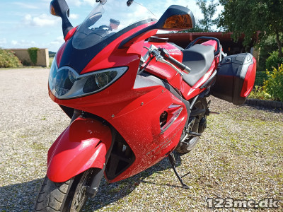 Triumph Sprint ST 1050 Sport touring