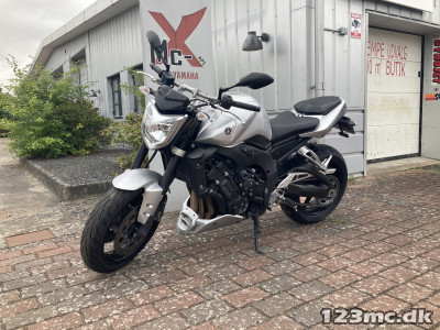 Yamaha FZ1