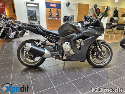 Yamaha FZ1 SA
