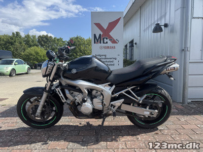 Yamaha FZ6