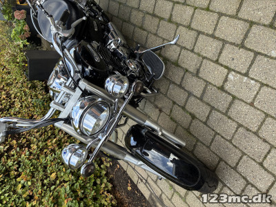 Yamaha XVS 650 Drag Star Classic Yamaha XVS 650 Drag Star Classic
