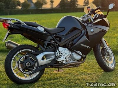 BMW F 800 ST