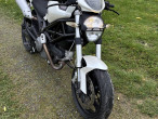 2009 Ducati Monster 696 2009 Ducati Monster 696