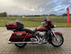 2009 Harley-Davidson FLHTCUSE CVO Electra Glide Ultra Classic