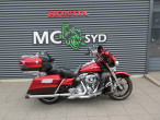 2009 Harley-Davidson FLHTCUSE CVO Electra Glide Ultra Classic 2009 Harley-Davidson FLHTCUSE CVO Electra Glide Ultra Classic