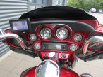 2009 Harley-Davidson FLHTCUSE CVO Electra Glide Ultra Classic 2009 Harley-Davidson FLHTCUSE CVO Electra Glide Ultra Classic