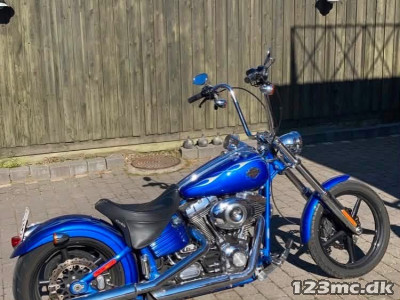 Harley-Davidson FXCWC Rocker C