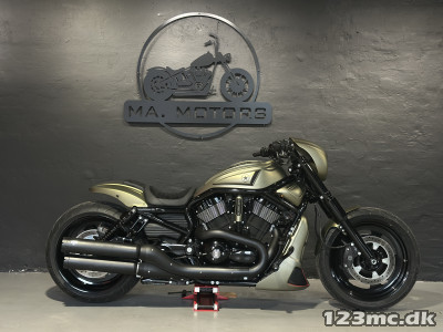 Harley-Davidson VRSCDX Night Rod Special VRSCDX