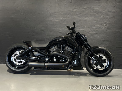 Harley-Davidson VRSCDX Night Rod Special