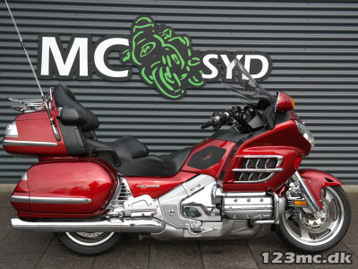 Honda GL 1800 Gold Wing MC-SYD       BYTTER GERNE