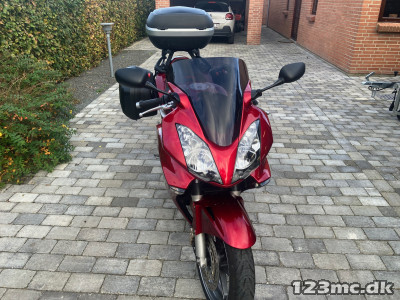 Honda VFR 800 F