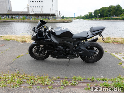Kawasaki ZX6R Sport