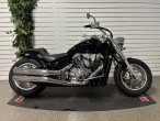 Suzuki VLR 1800 Intruder - Ombygget