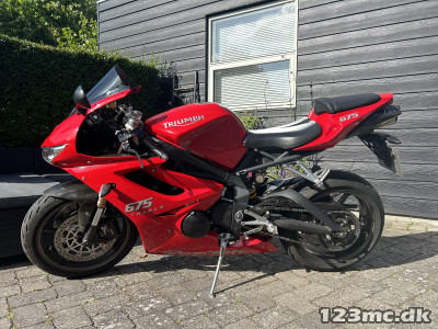 Triumph Daytona 675