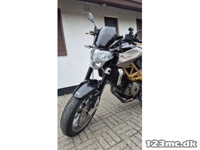 Aprilia Shiver 750