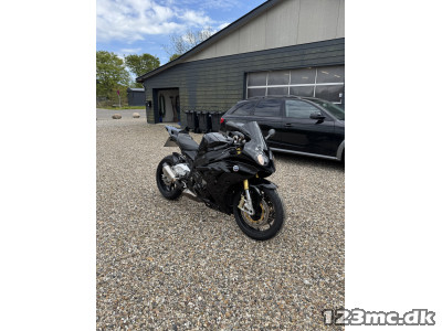 BMW S 1000 RR