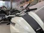2010 Ducati Monster 1100