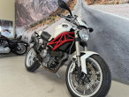 2010 Ducati Monster 1100