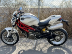 2010 Ducati Monster 1100
