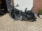 2010 Harley-Davidson FLDE Deluxe