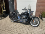 2010 Harley-Davidson FLDE Deluxe
