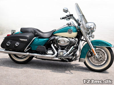 Harley-Davidson FLHRCI Road King Classic