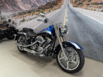 2010 Harley-Davidson FLSTSE Screamin Eagle Softail Convertible CVO 2010 Harley-Davidson FLSTSE Screamin Eagle Softail Convertible CVO