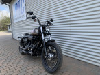 2010 Harley-Davidson FXDB Street Bob