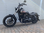 2010 Harley-Davidson FXDB Street Bob