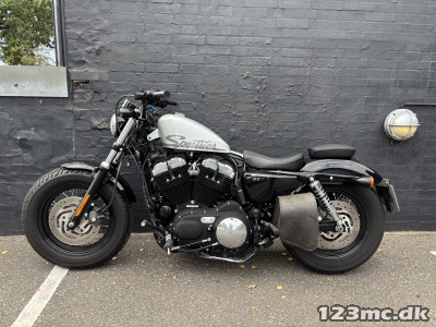 Harley-Davidson XL1200X Forty Eight