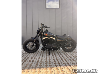 Harley-Davidson XL1200X Forty Eight