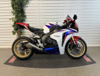 Honda CBR 1000 RR Fireblade - Lavt km.tal!