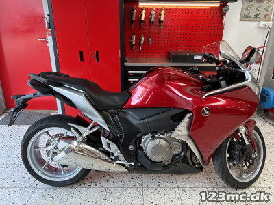 Honda VFR 1200 F