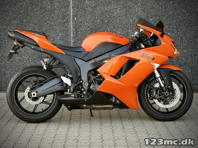 Kawasaki ZX6R Sport