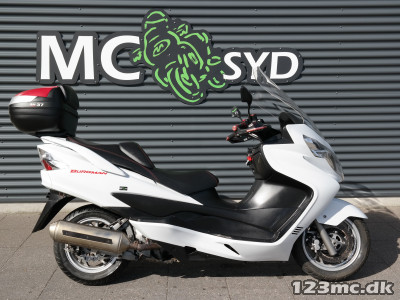 Suzuki AN 400 Burgman MC-SYD       BYTTER GERNE