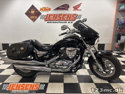 Suzuki VZ 800 Intruder