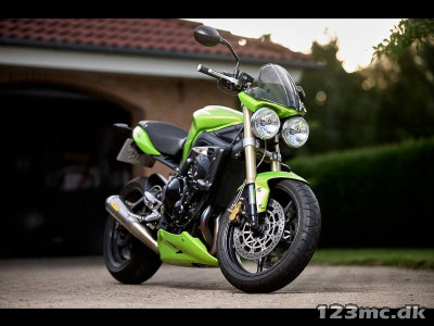 Triumph Street Triple