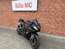 Yamaha YZF R6